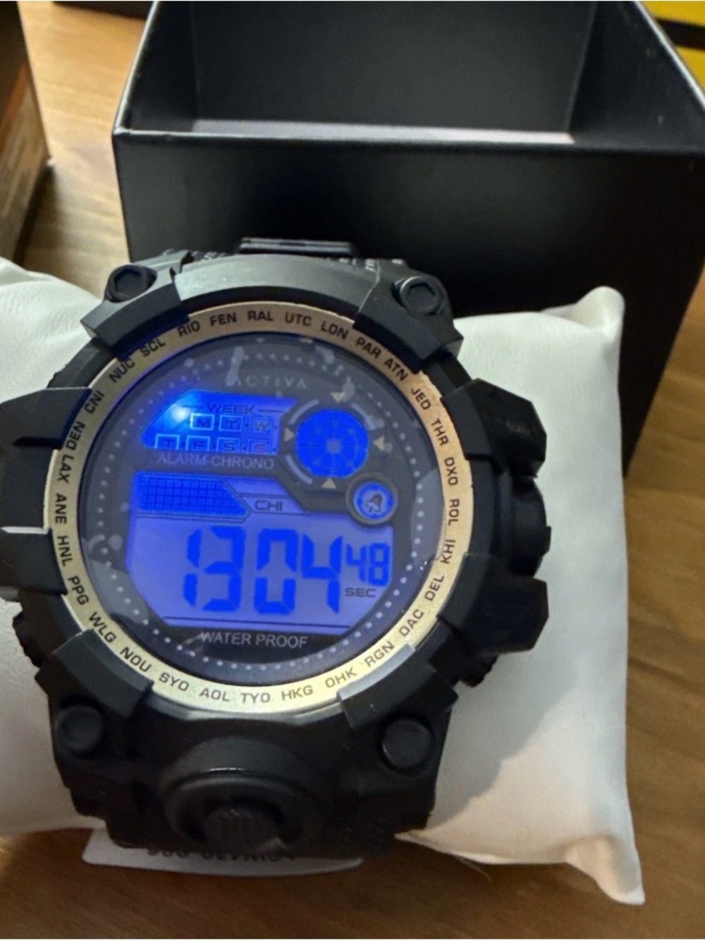ACTIVA X Invicta Men’s Digital Tactical Sport Watch - 52mm Black/Gold. - Picture 5 of 7